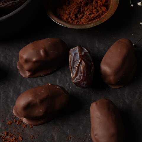 Çikolatalı Bademli Hurma  200 GR